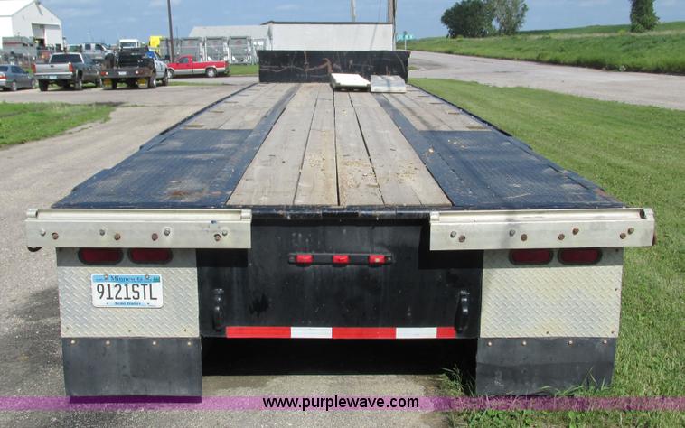 image for item L2630 1999 Trail King TK70LC5-402 equipment trailer