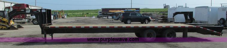 image for item L2635 2007 ABU 10234DG212 equipment trailer