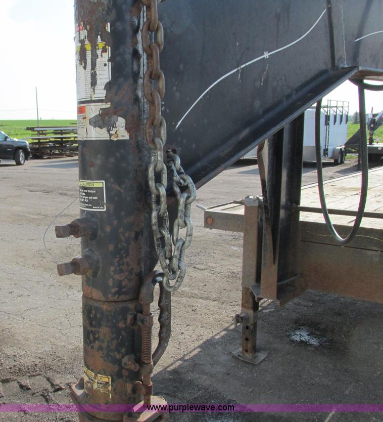 image for item L2635 2007 ABU 10234DG212 equipment trailer