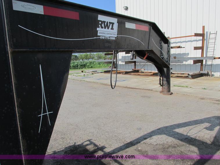 image for item L2635 2007 ABU 10234DG212 equipment trailer