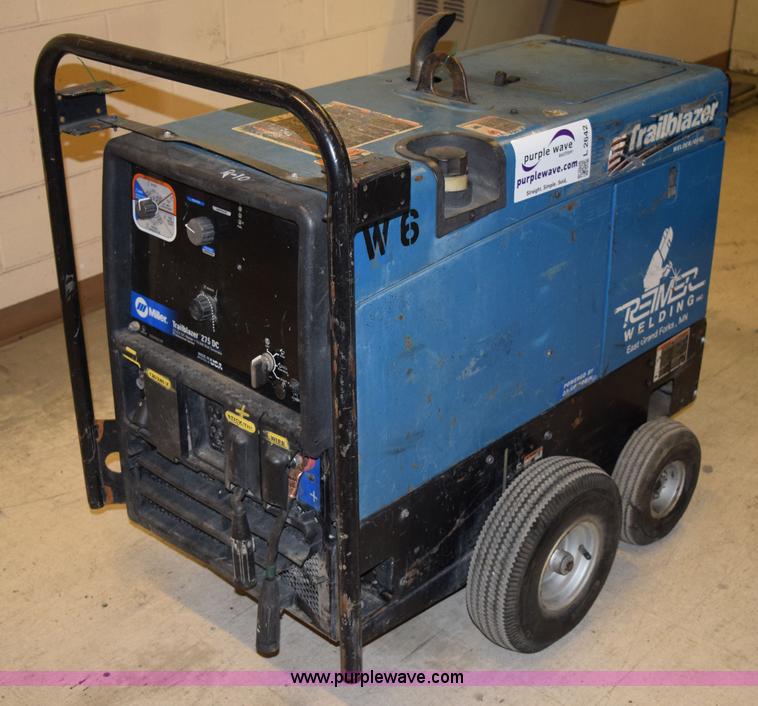image for item L2642 Miller Trailblazer 275 DC welder