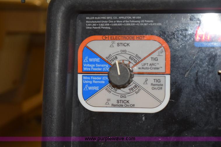 image for item L2642 Miller Trailblazer 275 DC welder