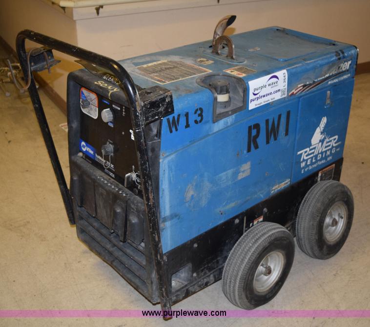 image for item L2643 Miller Trailblazer 275 DC welder