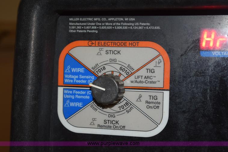 image for item L2643 Miller Trailblazer 275 DC welder