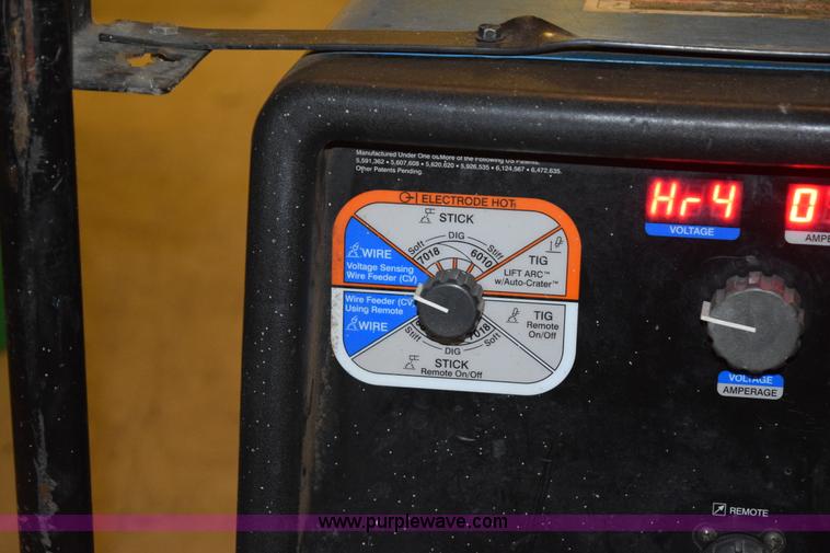 image for item L2644 Miller Trailblazer 275 DC welder