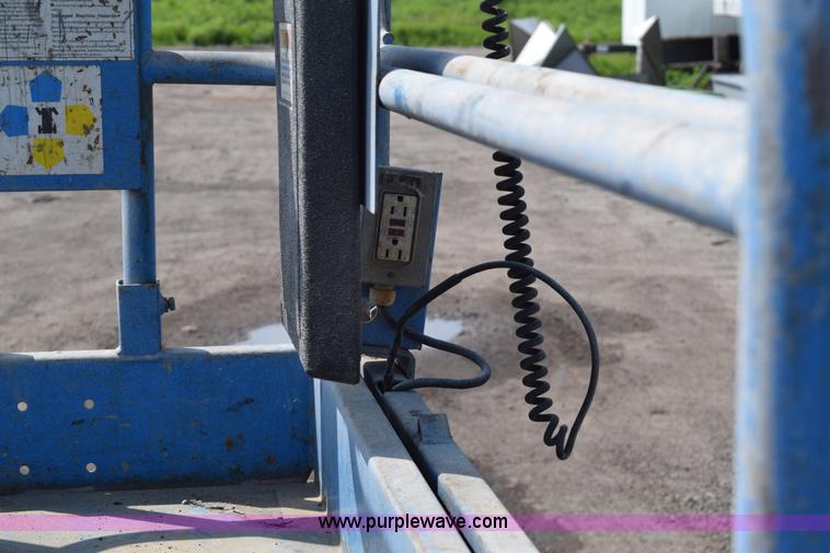 image for item L2650 Genie GS1730 scissor lift