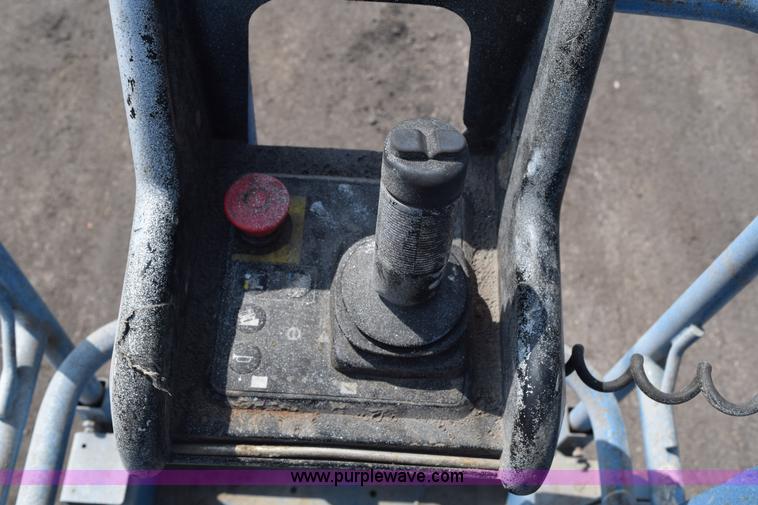 image for item L2650 Genie GS1730 scissor lift