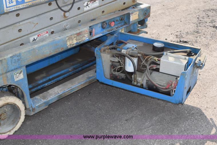 image for item L2650 Genie GS1730 scissor lift