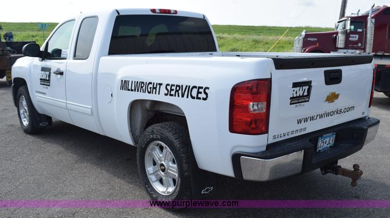image for item L2651 2012 Chevrolet Silverado 1500 Ext. Cab pickup truck