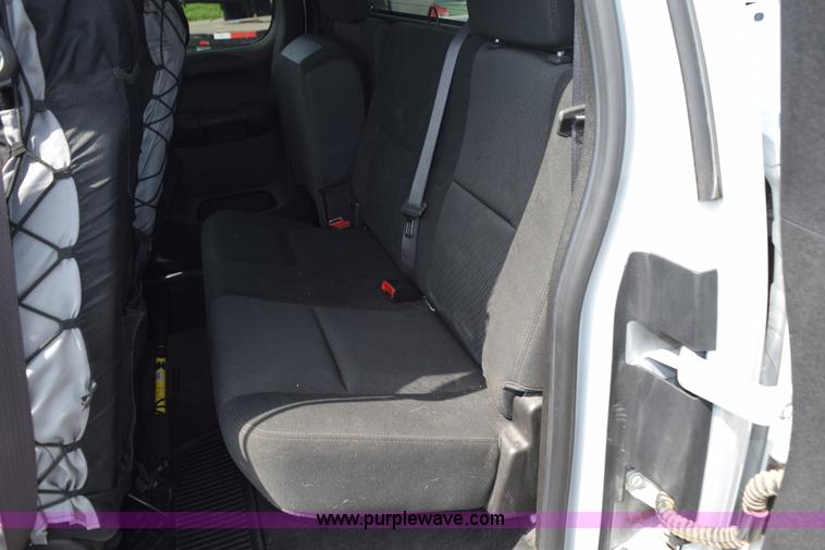 image for item L2651 2012 Chevrolet Silverado 1500 Ext. Cab pickup truck