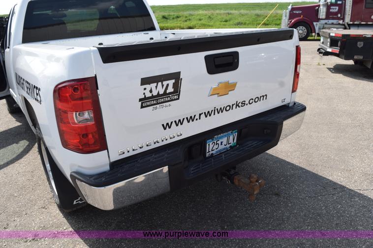 image for item L2651 2012 Chevrolet Silverado 1500 Ext. Cab pickup truck