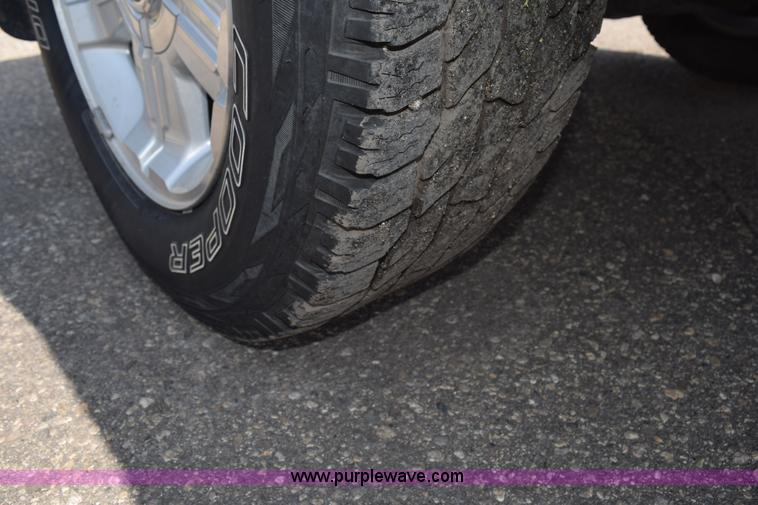 image for item L2651 2012 Chevrolet Silverado 1500 Ext. Cab pickup truck