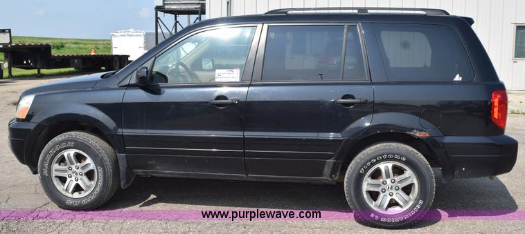 image for item L2654 2004 Honda Pilot EX SUV
