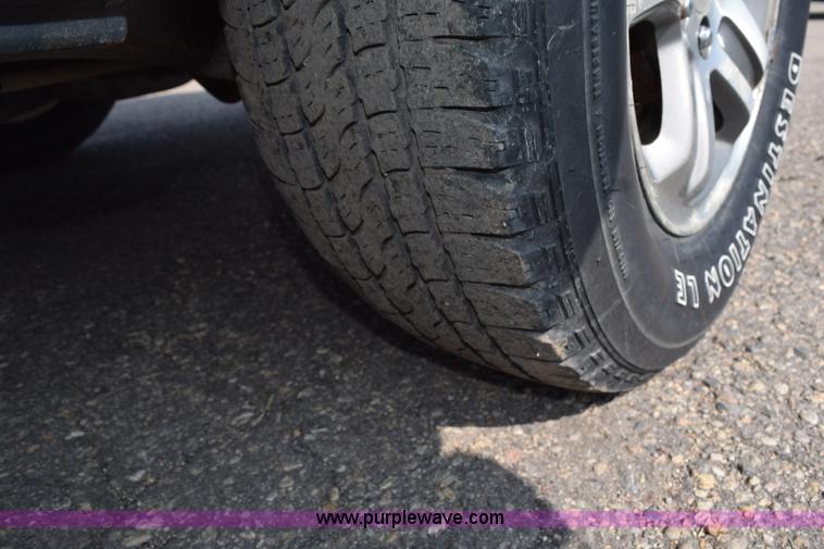 image for item L2654 2004 Honda Pilot EX SUV