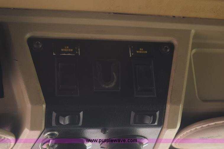 image for item L2655 2001 Kenworth W900L semi truck