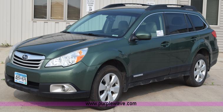 image for item L2656 2011 Subaru Outback