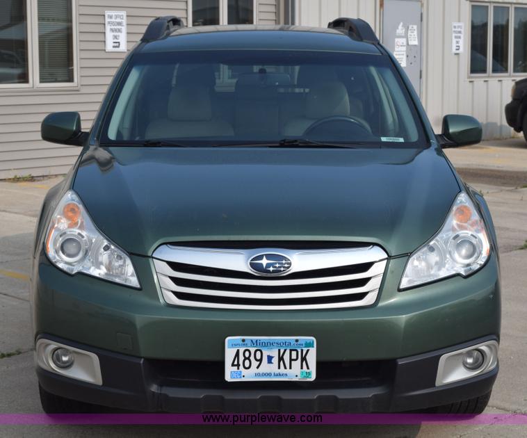 image for item L2656 2011 Subaru Outback