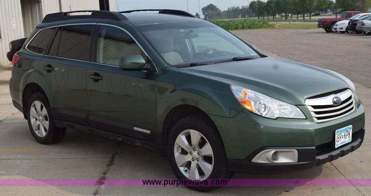 image for item L2656 2011 Subaru Outback