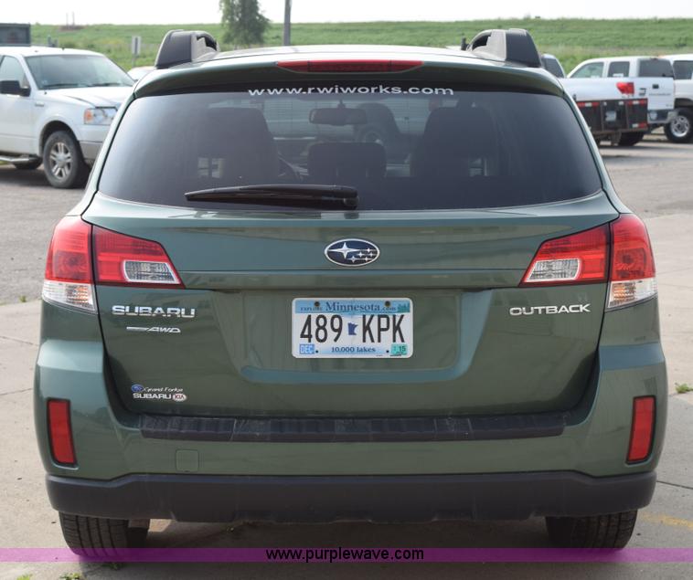 image for item L2656 2011 Subaru Outback
