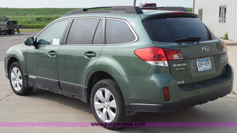 image for item L2656 2011 Subaru Outback