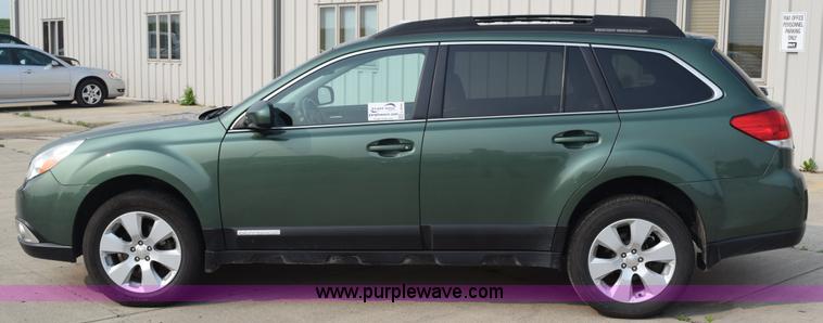 image for item L2656 2011 Subaru Outback
