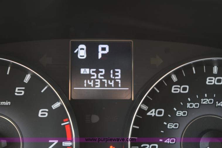 image for item L2656 2011 Subaru Outback