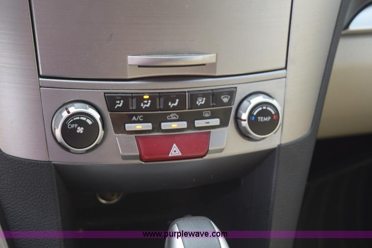 image for item L2656 2011 Subaru Outback