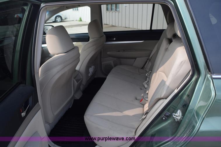 image for item L2656 2011 Subaru Outback