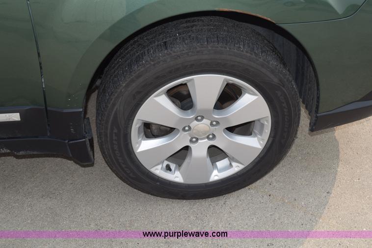 image for item L2656 2011 Subaru Outback