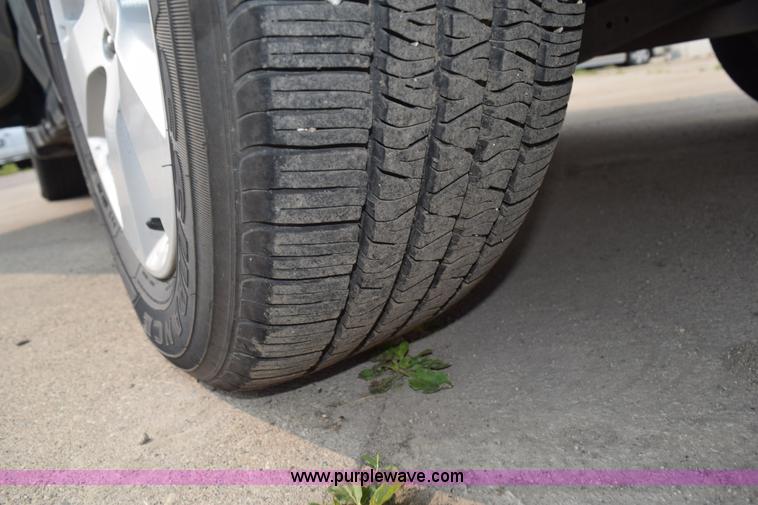 image for item L2656 2011 Subaru Outback