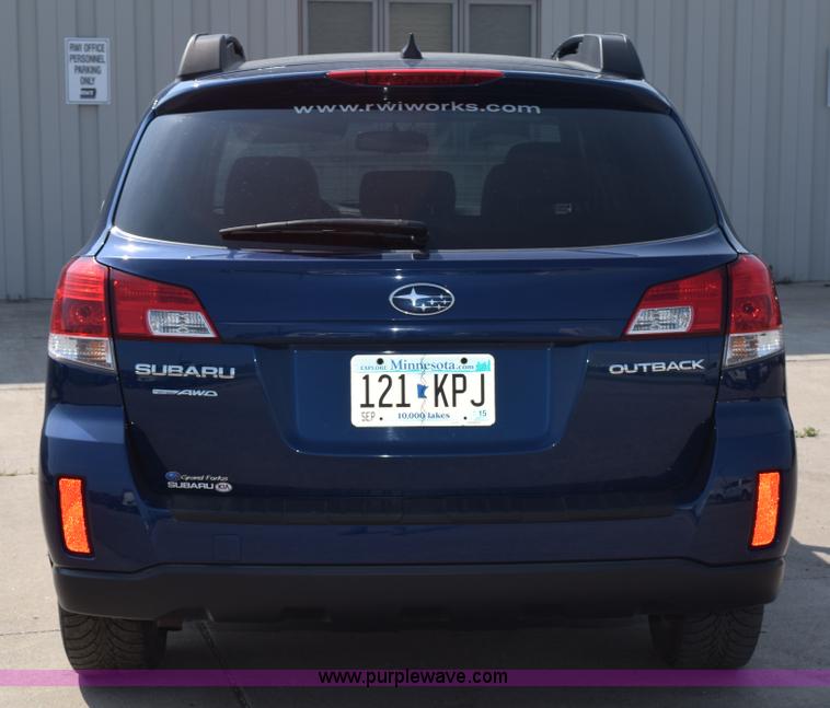 image for item L2679 2011 Subaru Outback