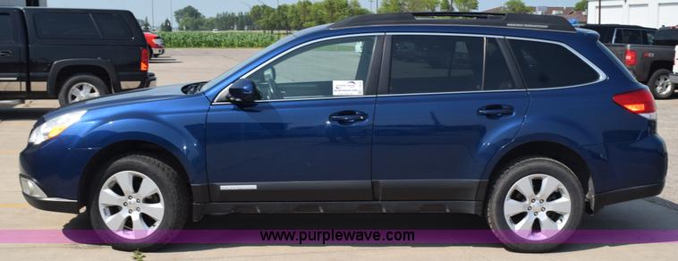 image for item L2679 2011 Subaru Outback
