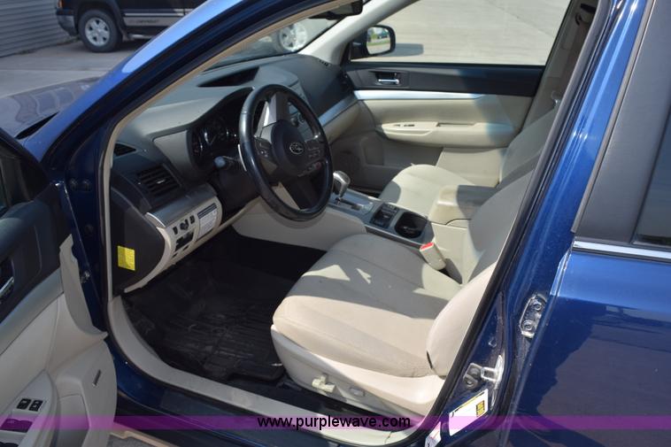 image for item L2679 2011 Subaru Outback