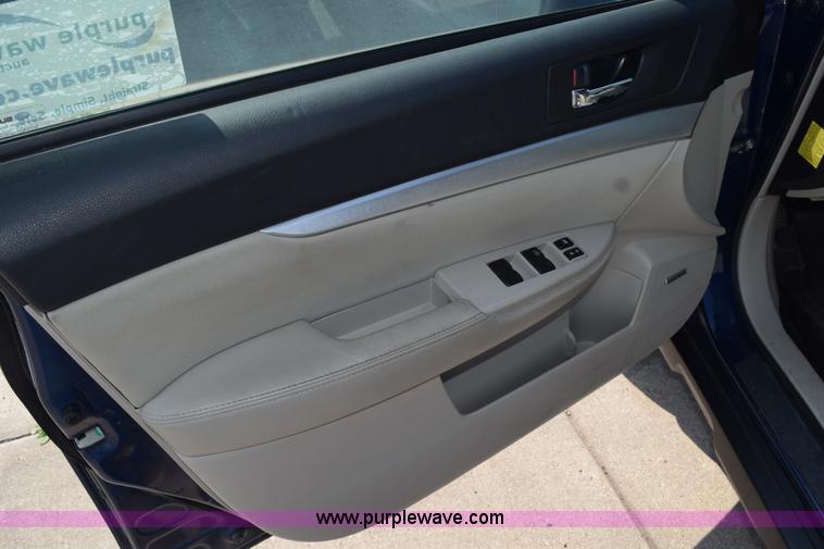 image for item L2679 2011 Subaru Outback