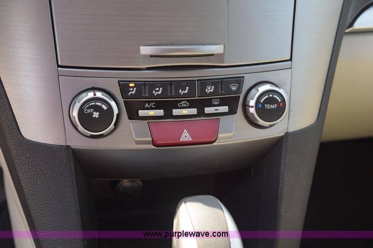 image for item L2679 2011 Subaru Outback