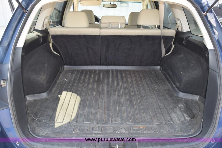 image for item L2679 2011 Subaru Outback