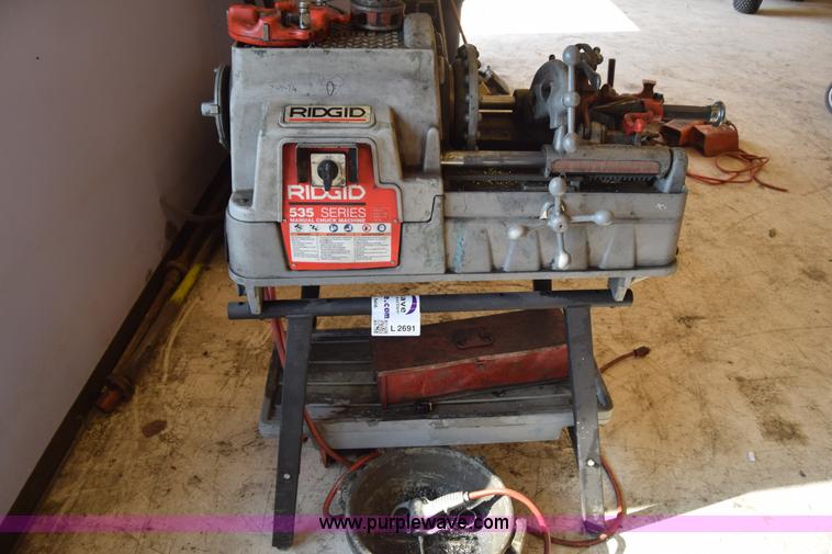 image for item L2691 Rigid 535 chuck machine