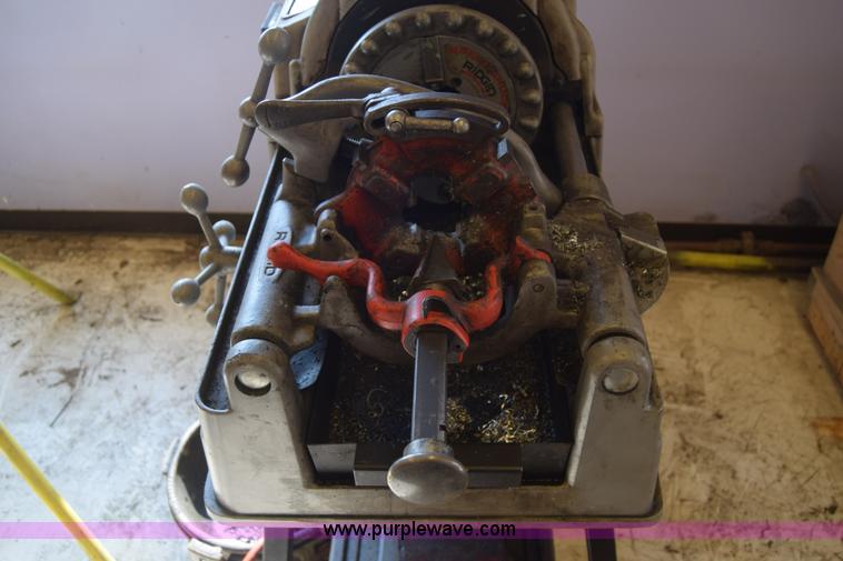 image for item L2691 Rigid 535 chuck machine