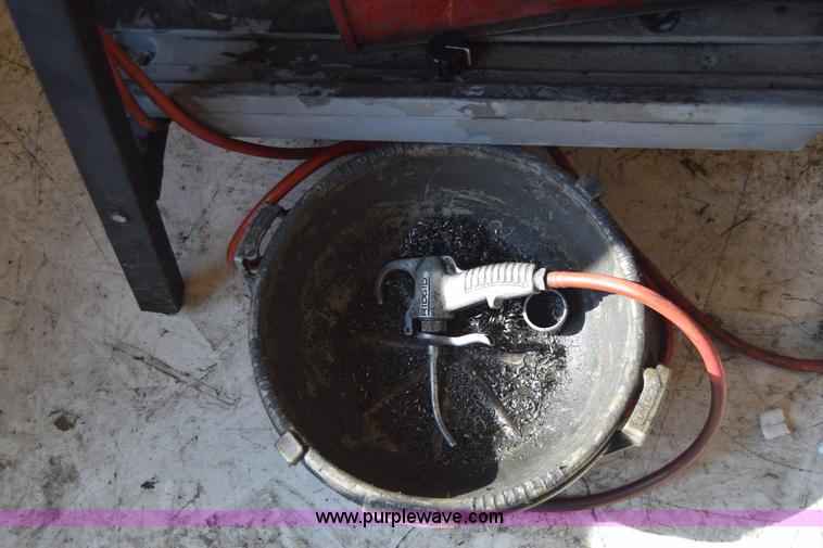 image for item L2691 Rigid 535 chuck machine