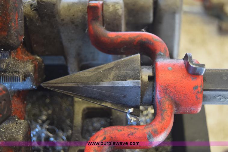 image for item L2691 Rigid 535 chuck machine