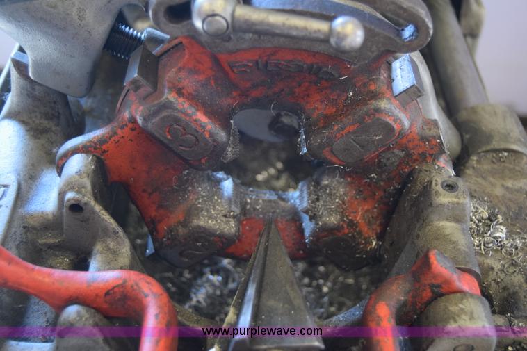 image for item L2691 Rigid 535 chuck machine