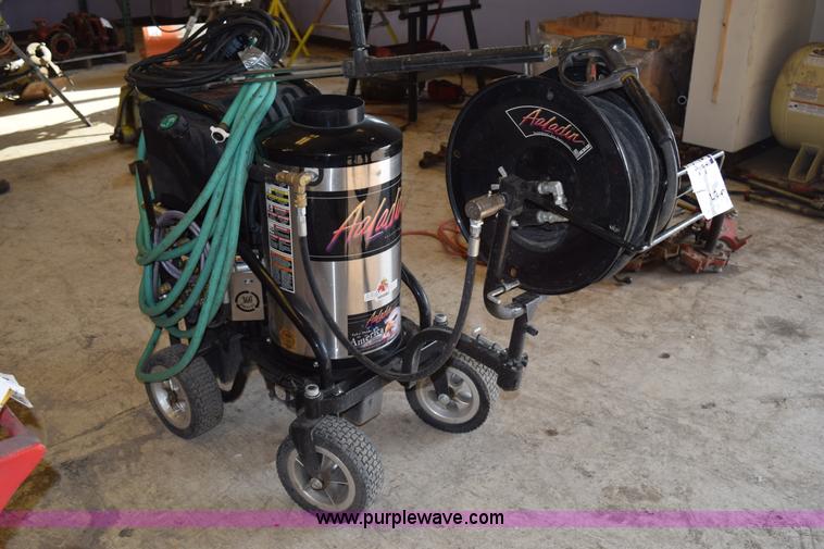 image for item L3325 Aaladin 13-325SC steam cleaner