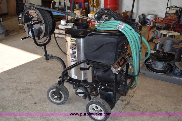 image for item L3325 Aaladin 13-325SC steam cleaner