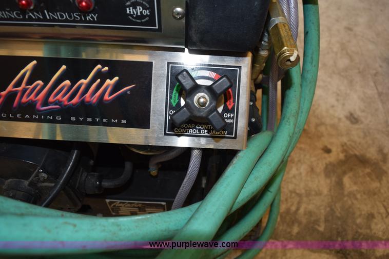 image for item L3325 Aaladin 13-325SC steam cleaner