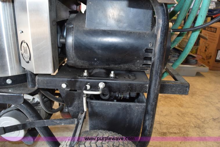 image for item L3325 Aaladin 13-325SC steam cleaner