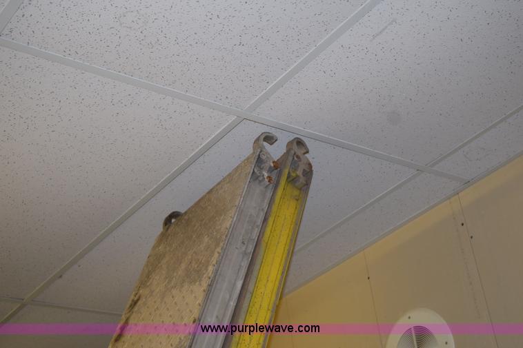 image for item L3328 Assorted planks and scaffolding