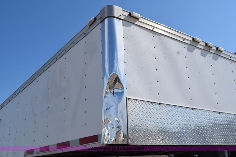 image for item L3343 2006 Haulmark RTG85X36WR3 enclosed cargo trailer