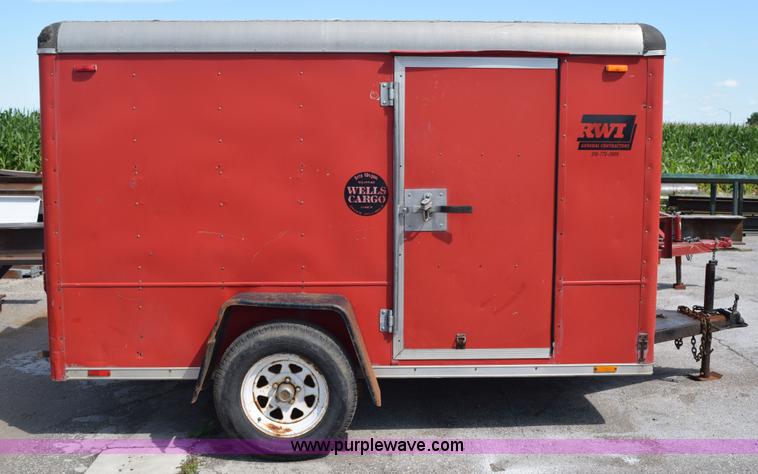 image for item L3345 1998 Wells Cargo enclosed cargo trailer
