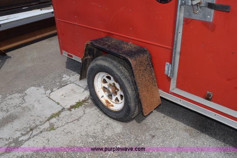 image for item L3345 1998 Wells Cargo enclosed cargo trailer