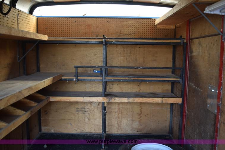 image for item L3345 1998 Wells Cargo enclosed cargo trailer